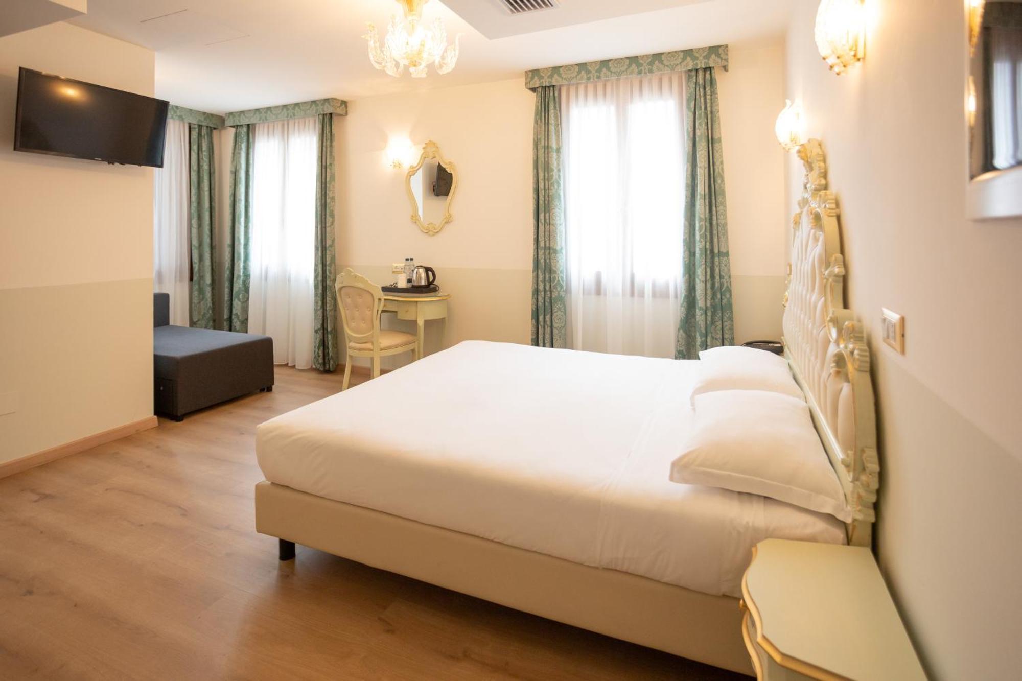 Duomo Boutique Hotel Chioggia Exterior foto