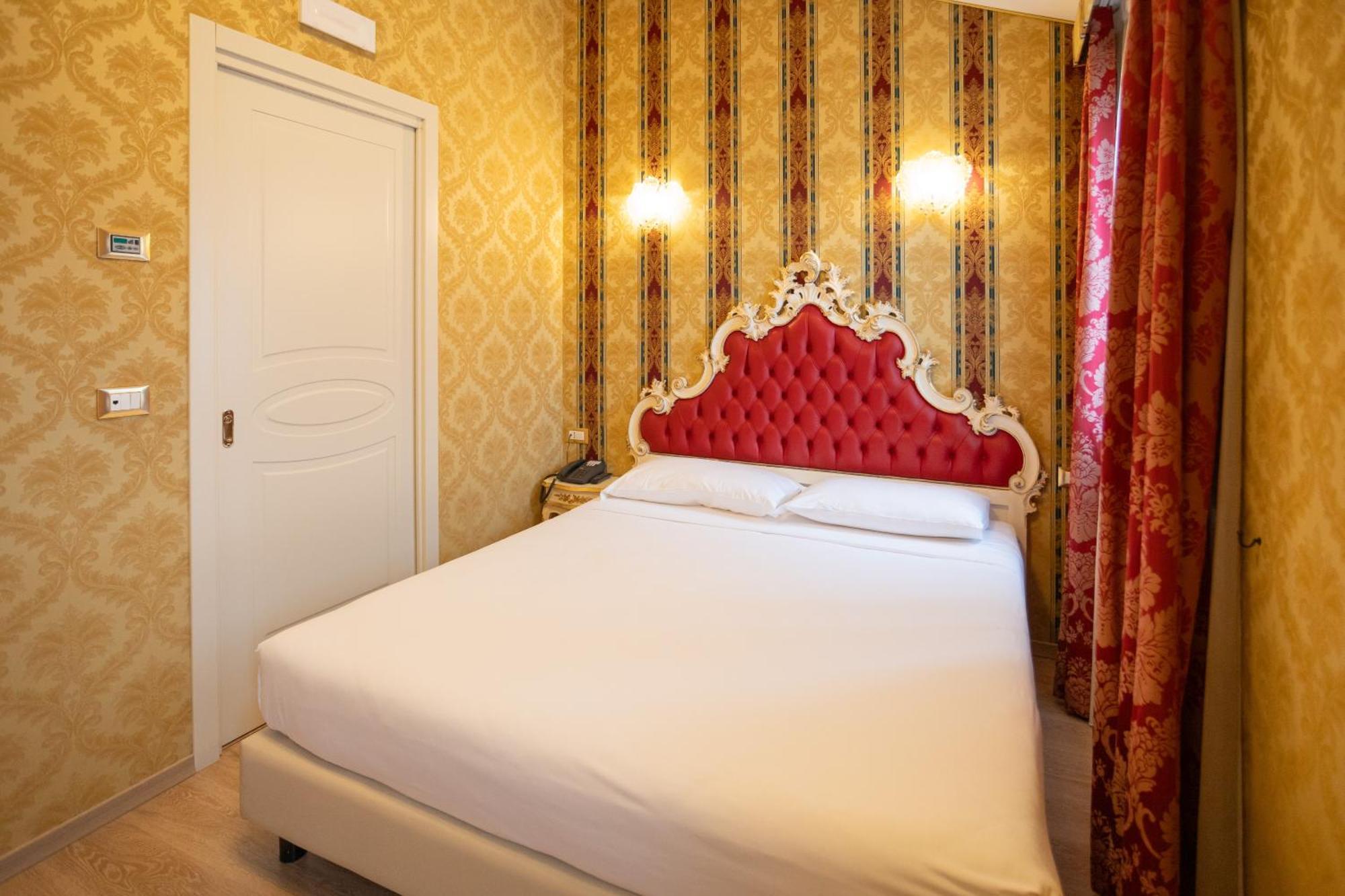 Duomo Boutique Hotel Chioggia Exterior foto